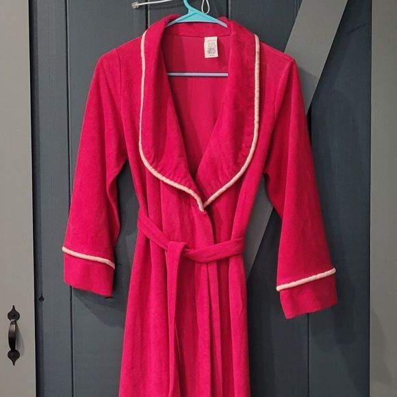 VTG Fushia Robe MEDIUM Bundle 2+ for HUGE DISCOUNT 👗 - Picture 2 of 3